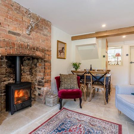 Poppy Cottage Broadwell  Luaran gambar